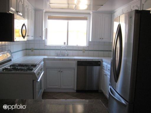 215 Haight St - Photo 3 of 11