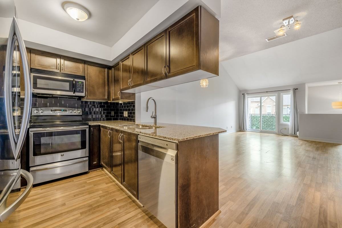 10 Brian Peck Crescent - Photo 3 of 14