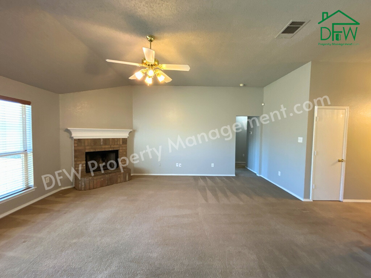 7033 Snowy Owl St - Photo 2 of 34