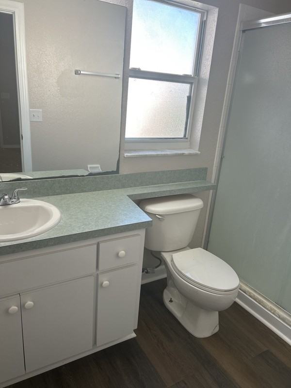 165 Kings Pond Ave - Photo 7 of 18