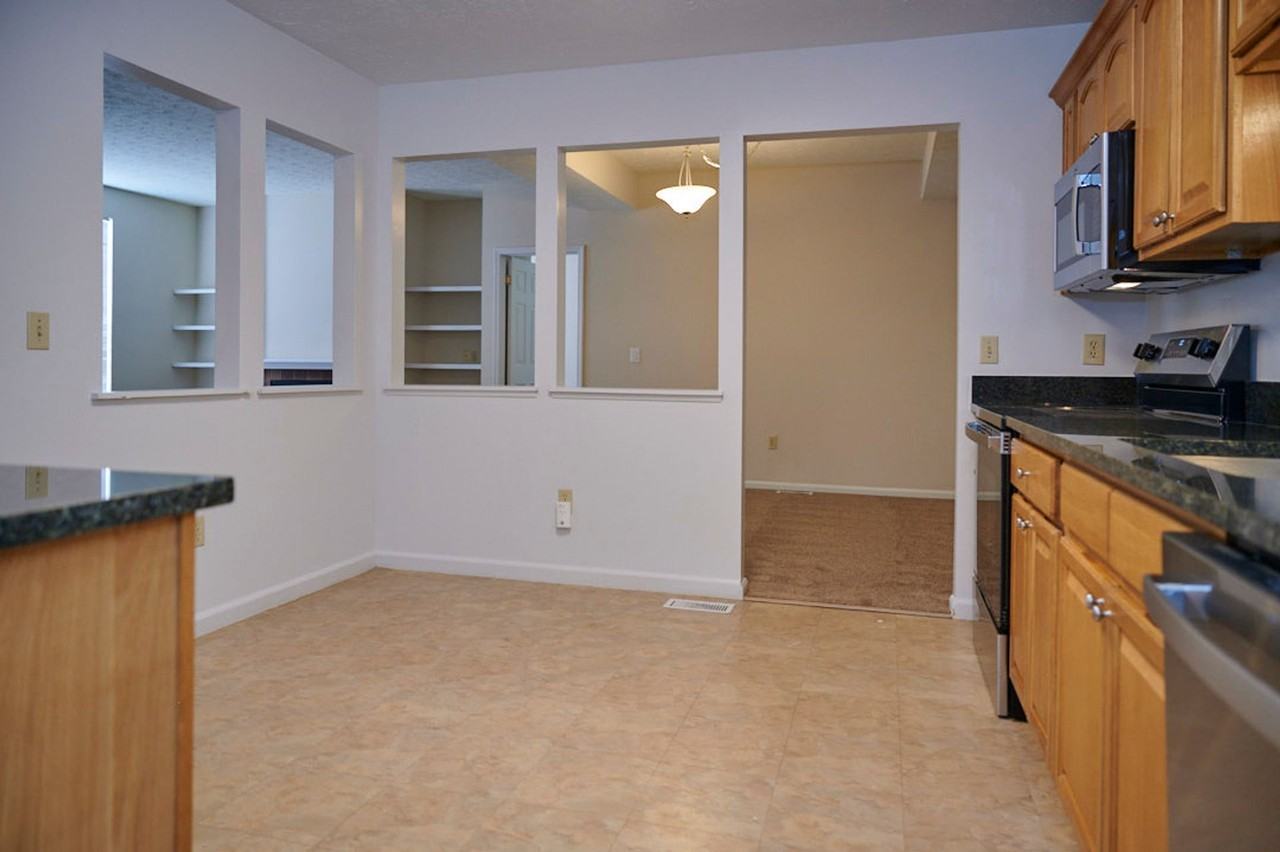 Grand Bay Apartments and Townhomes - Photo 5 of 50