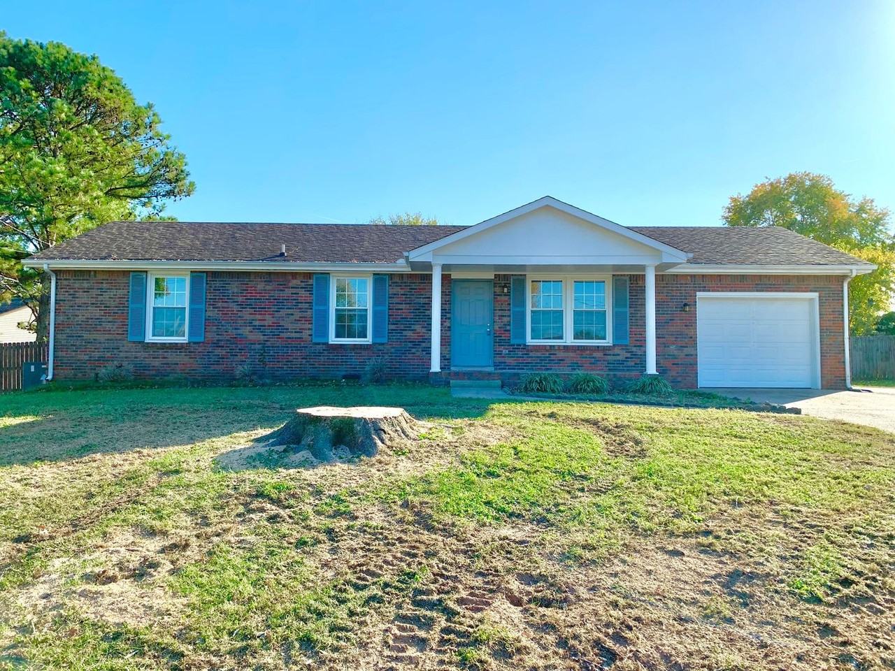 102 Nuthatch Cir - Photo 2 of 21