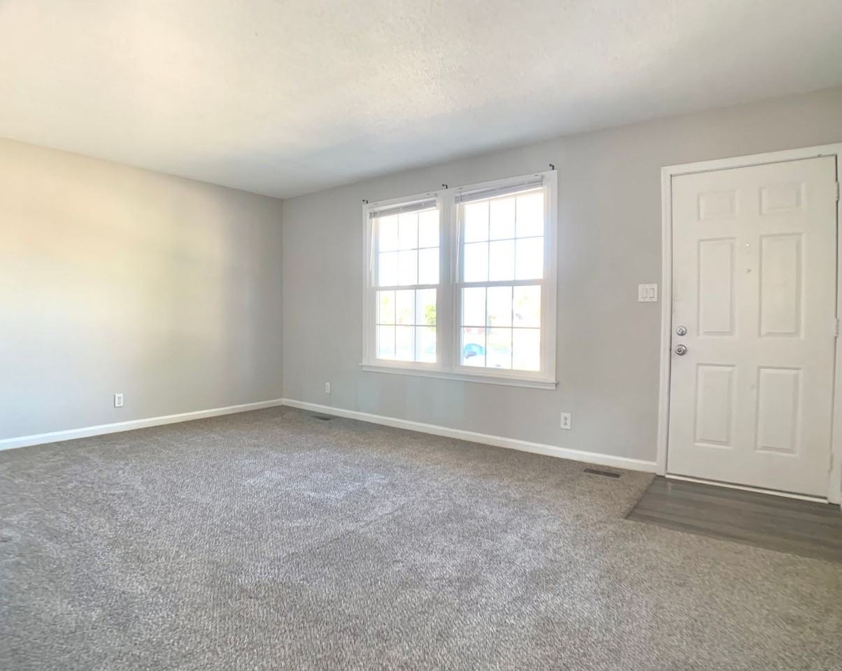 102 Nuthatch Cir - Photo 5 of 21