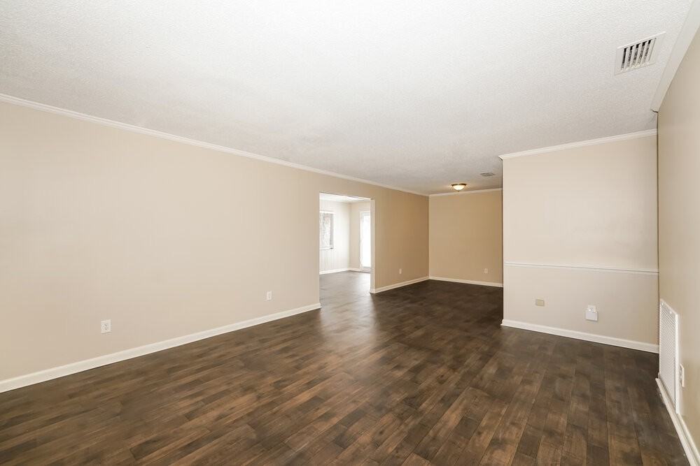 916 Northern Oaks Ter - Photo 3 of 16