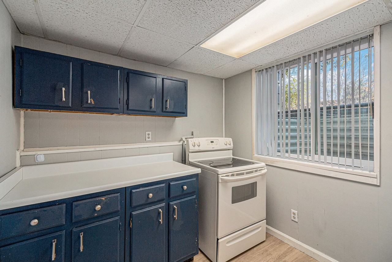 7360 W 20th Ave #B - Photo 5 of 15