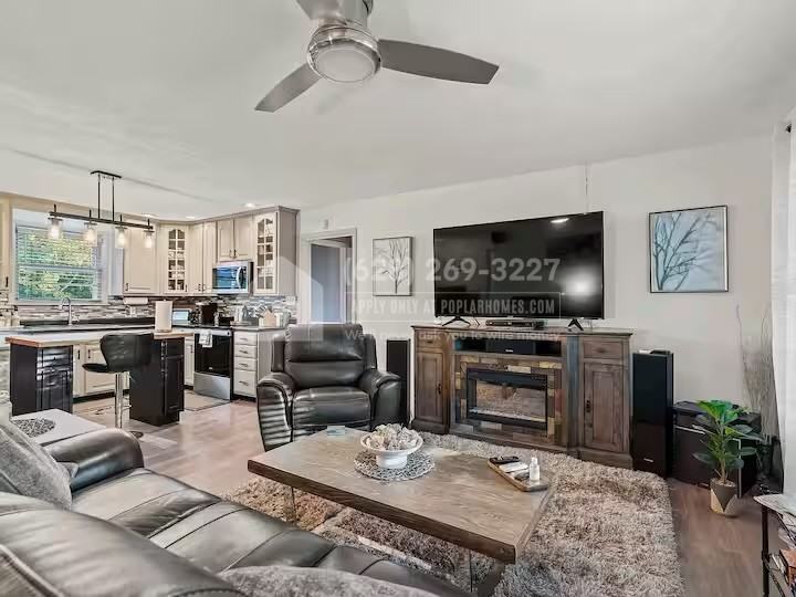 4025 Yoest Dr - Photo 2 of 25