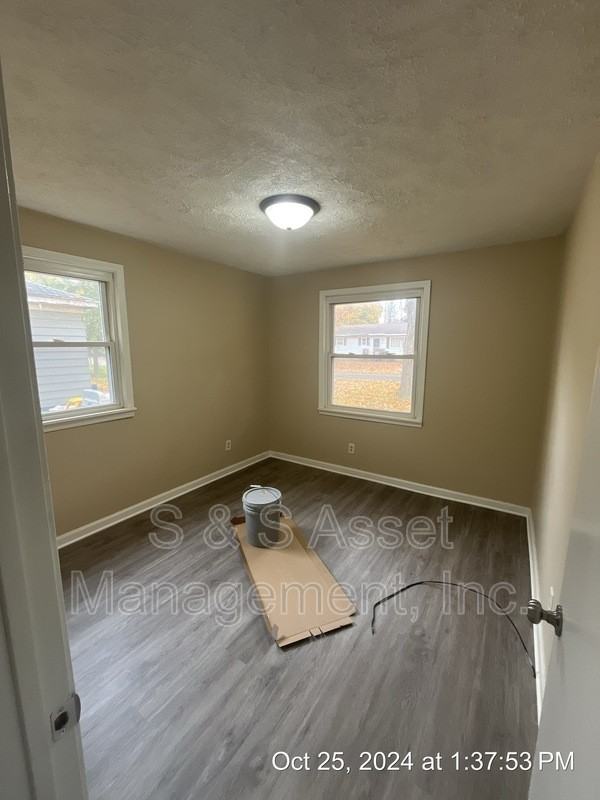 3231 Westmont Ave - Photo 5 of 13