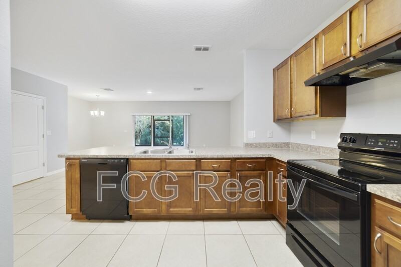 443 Arbor Lakes Dr - Photo 3 of 14