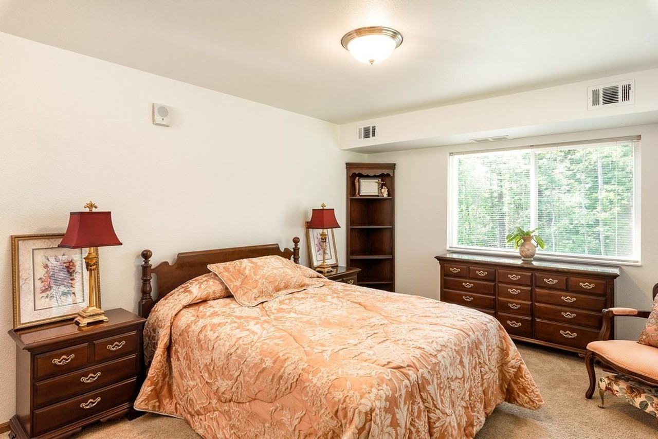 Grand Avenue Estates 1 - Photo 5 of 34