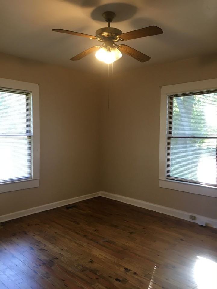 410 Williamson St - Photo 5 of 11