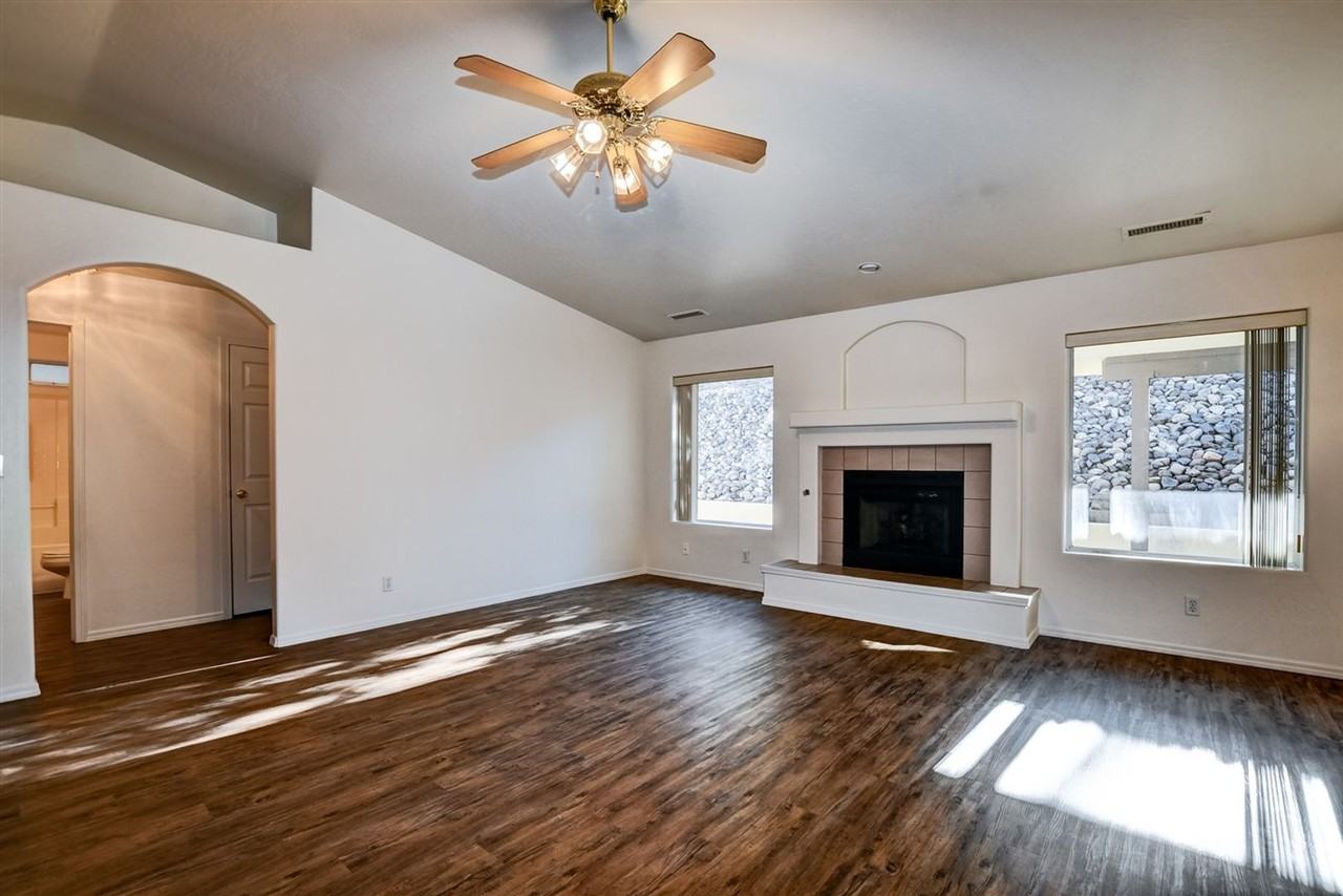 4261 N Tonopah Dr - Photo 7 of 35