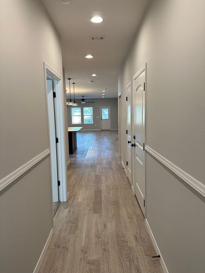 202 Spencer Place - Photo 3 of 27