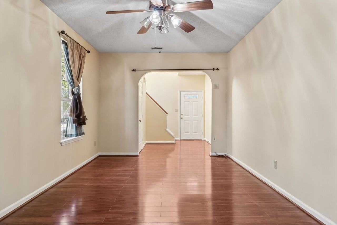 5417 Mary Ln - Photo 6 of 23