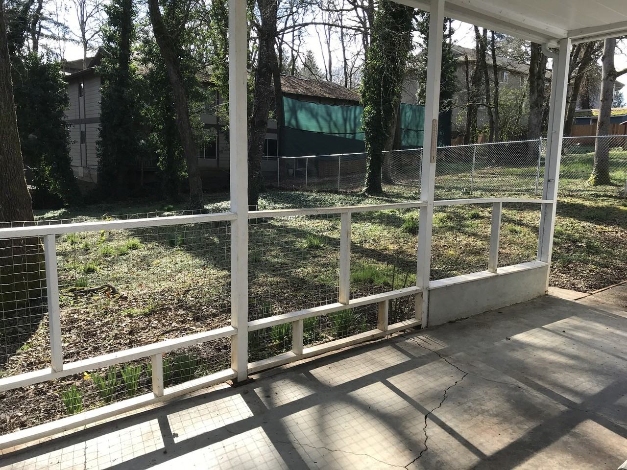 360 Bradley Dr Se - Photo 3 of 12