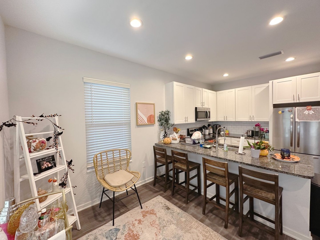 540 Sw 7th Ave - Photo 6 of 29