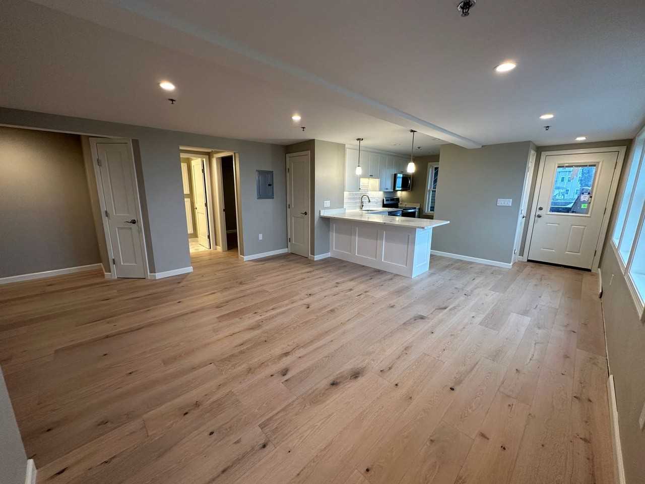 22 22 - 26 Faun Bar Ave  - 22A #22A - Photo 3 of 12