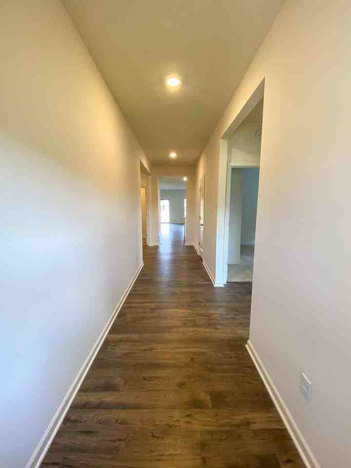 195 Daisy Dr - Photo 2 of 24