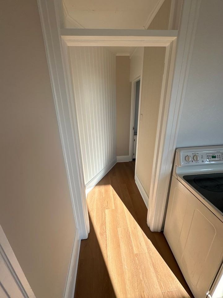 115 State Street - Photo 3 of 11