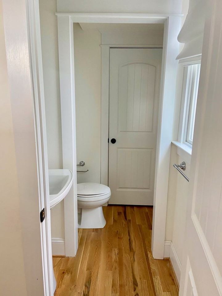 4430 Pleasant Ave - Photo 4 of 40
