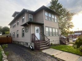 featured image of 464 Main St