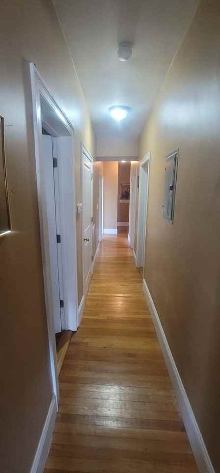 21 Saint Lukes Rd - Photo 4 of 13