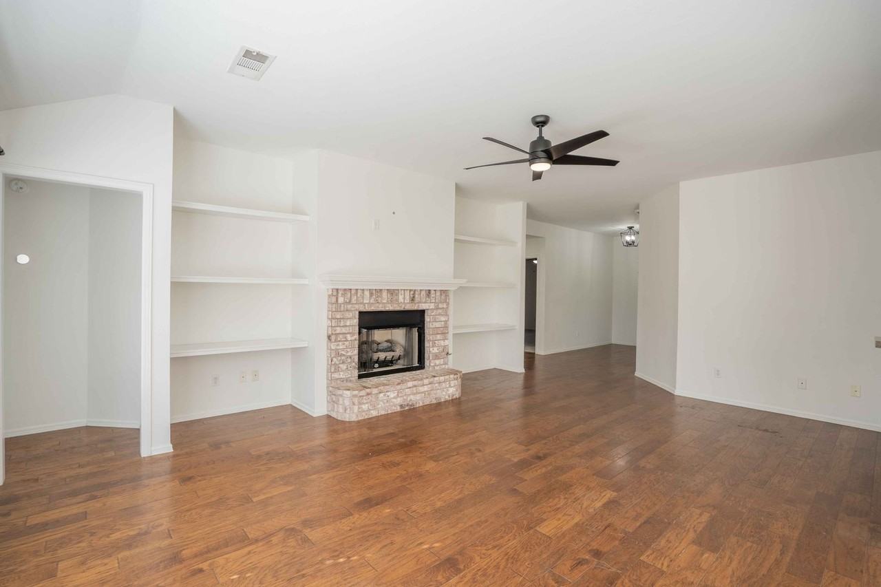 15200 East 89th Court North - Photo 4 of 20