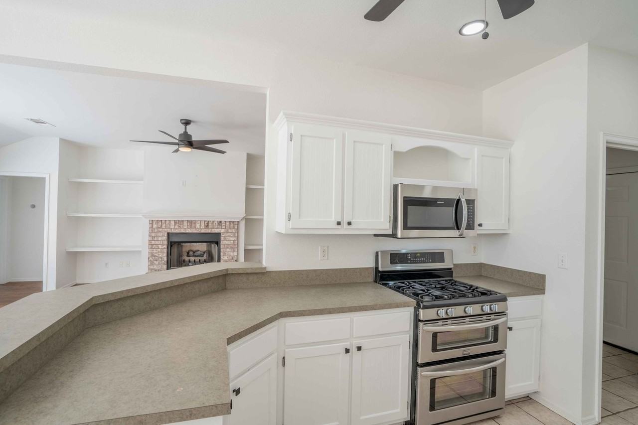 15200 East 89th Court North - Photo 6 of 20