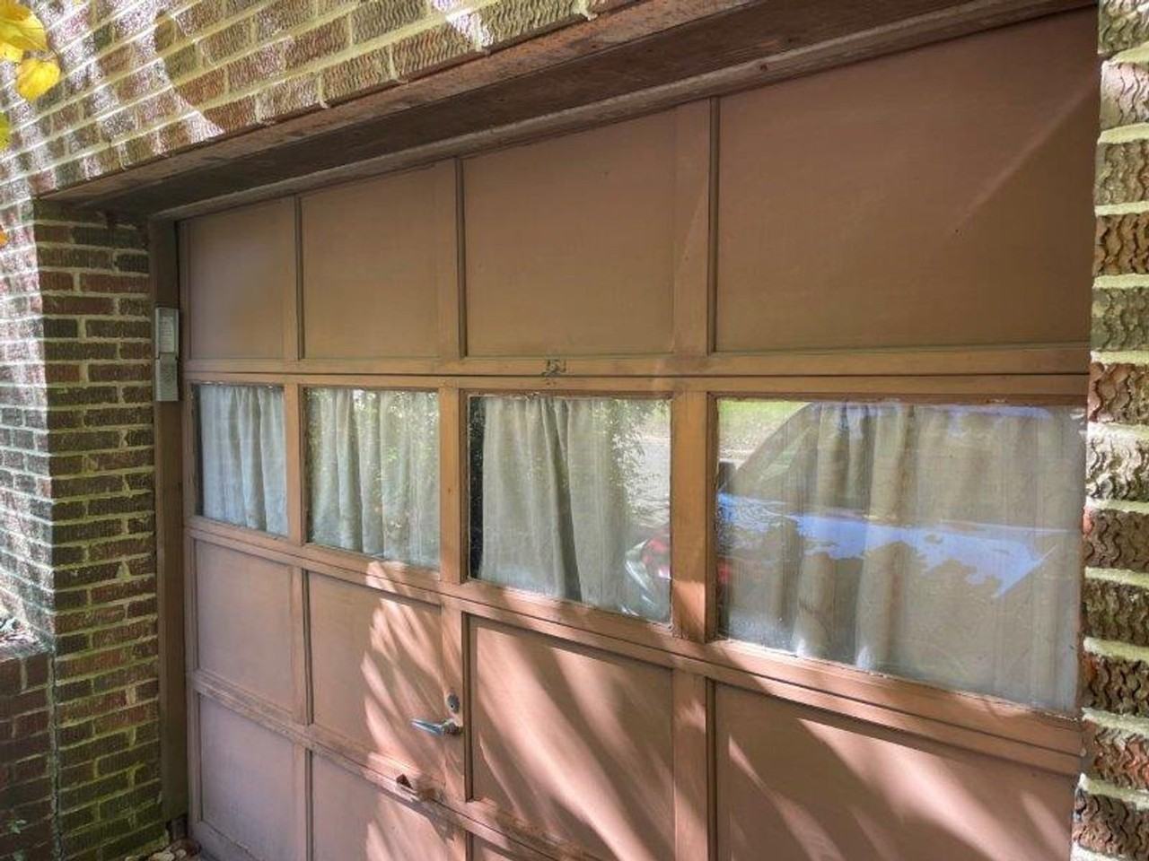 2519 Hawksbury Ln - Photo 4 of 31