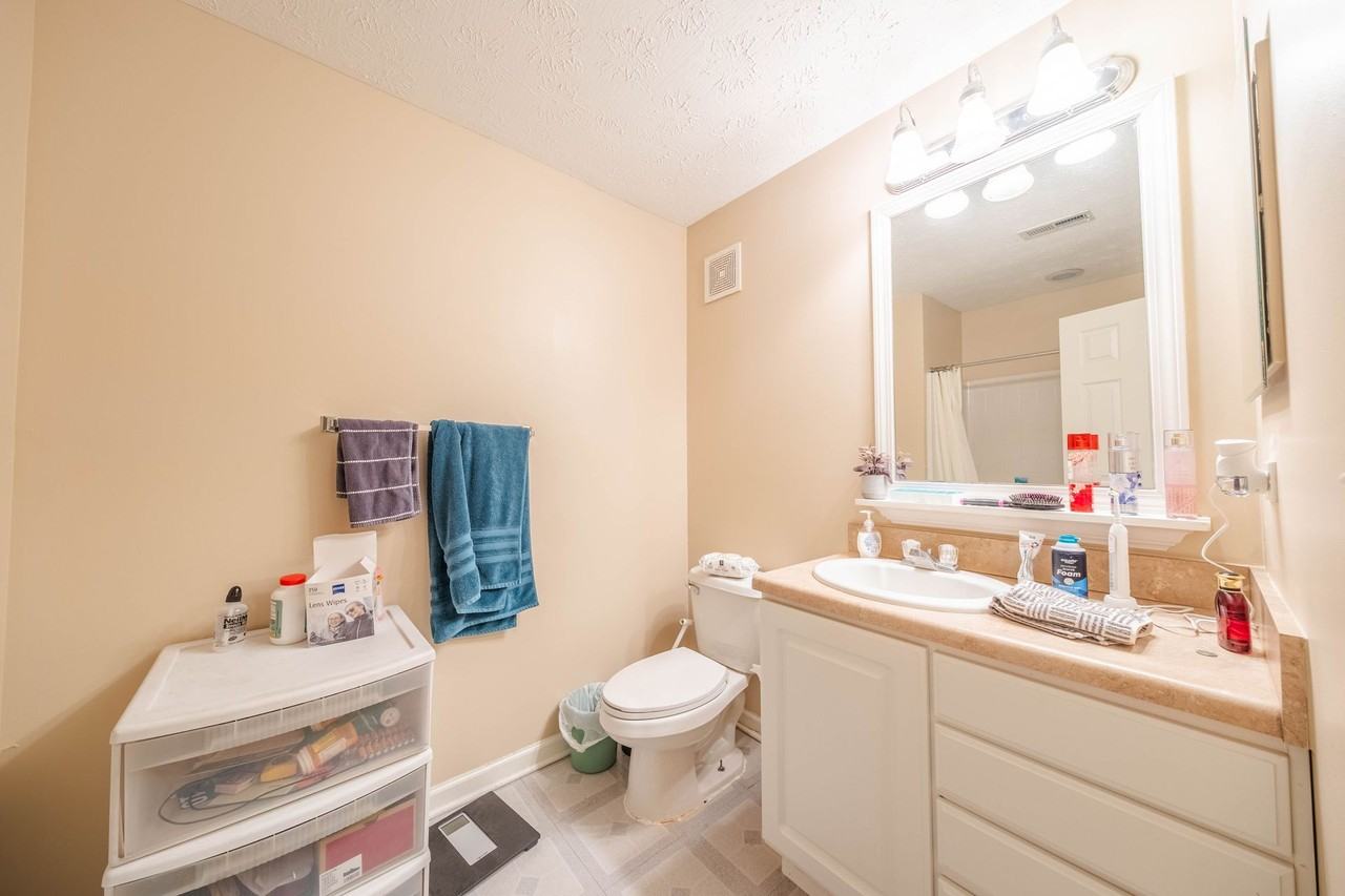 4 bedroom, 4 bathroom Condominium - Photo 7 of 10