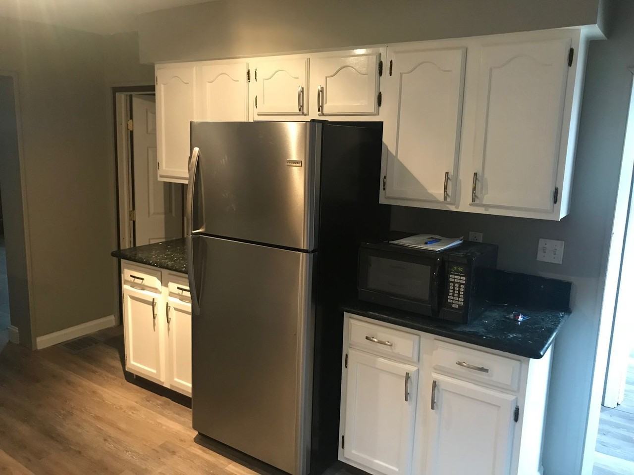 185 Pius St - Photo 2 of 14