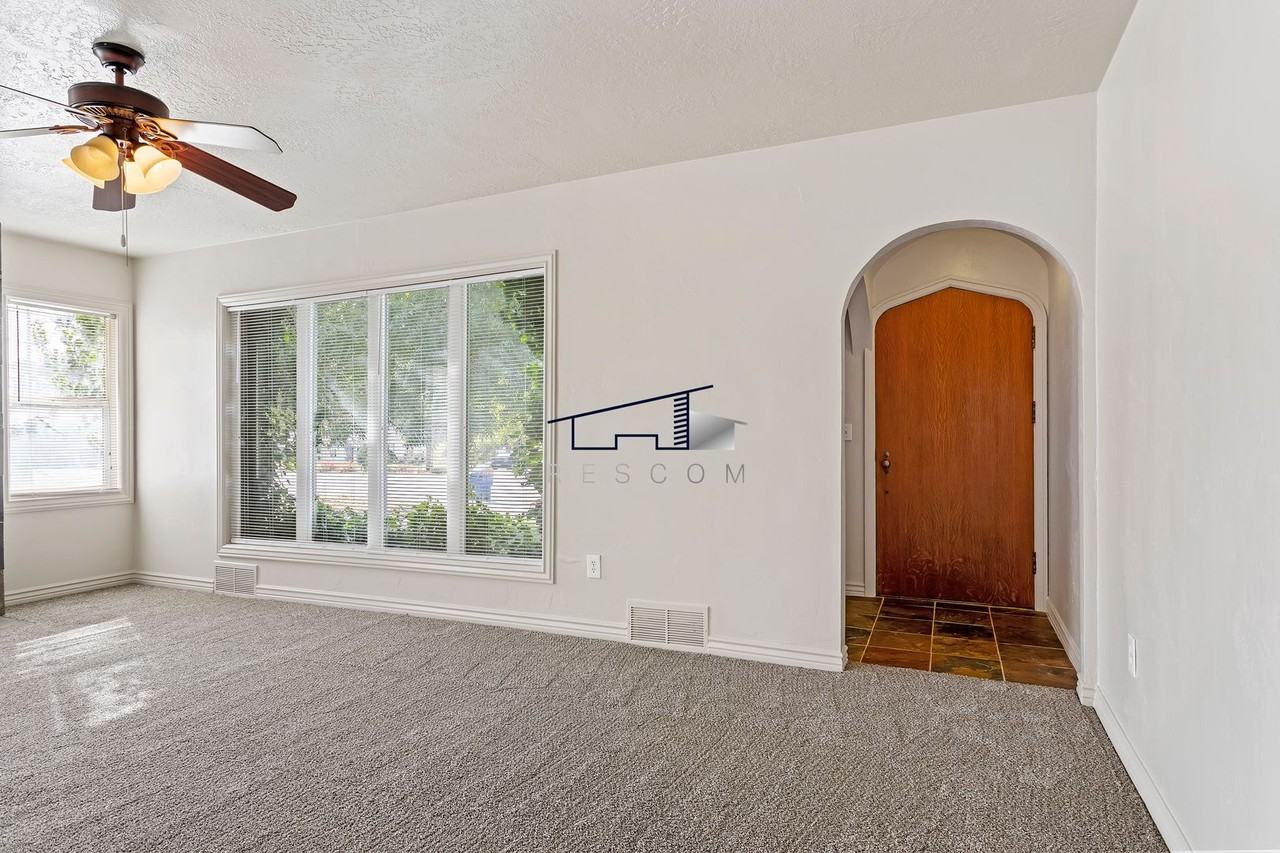 352 Harrison Boulevard - Photo 6 of 26