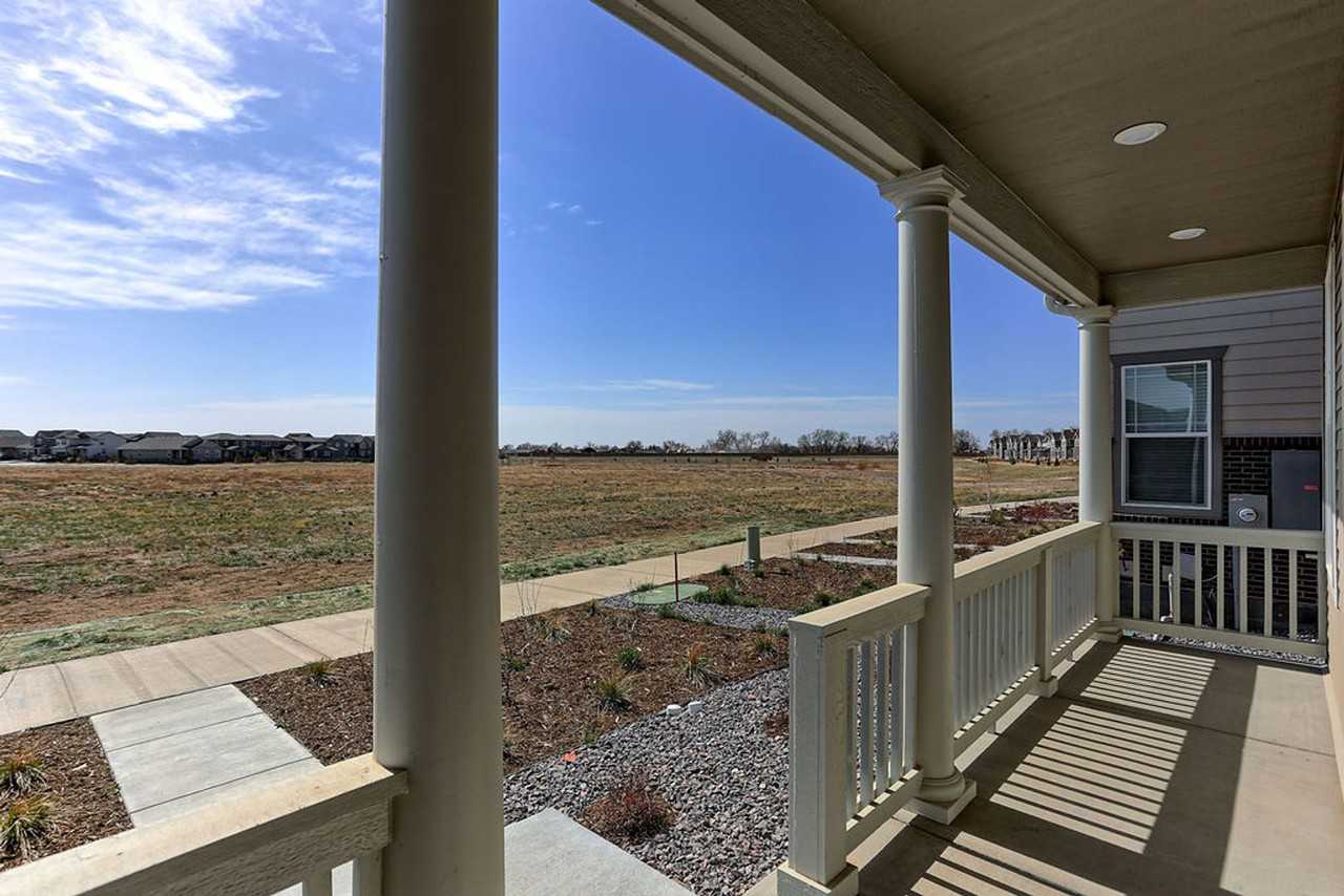 450 Tigercat Way - Photo 3 of 35