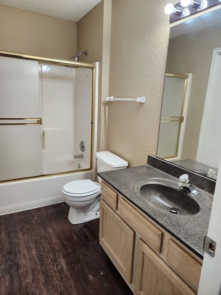 931 Mulberry St - Photo 5 of 11