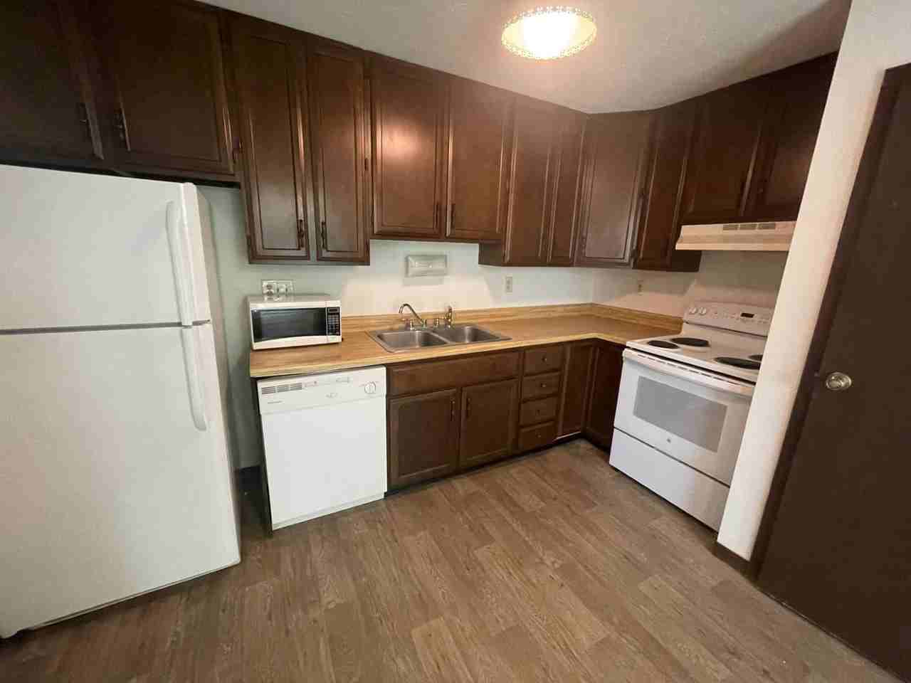 90 Ironwood Court - Photo 7 of 16