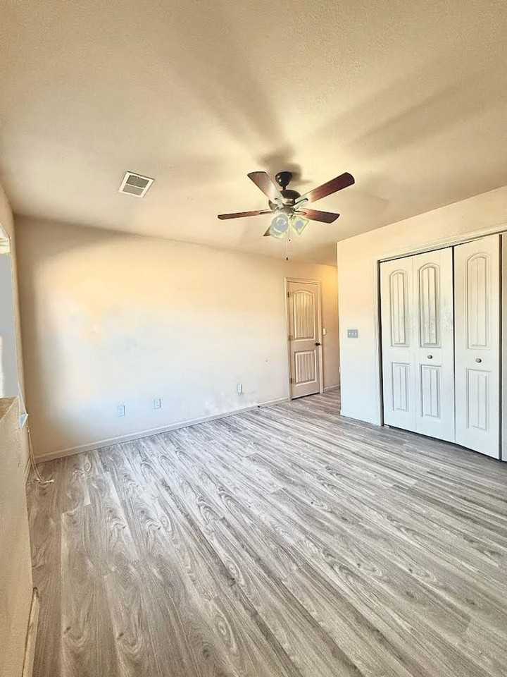 100 Edna Street - Photo 6 of 9