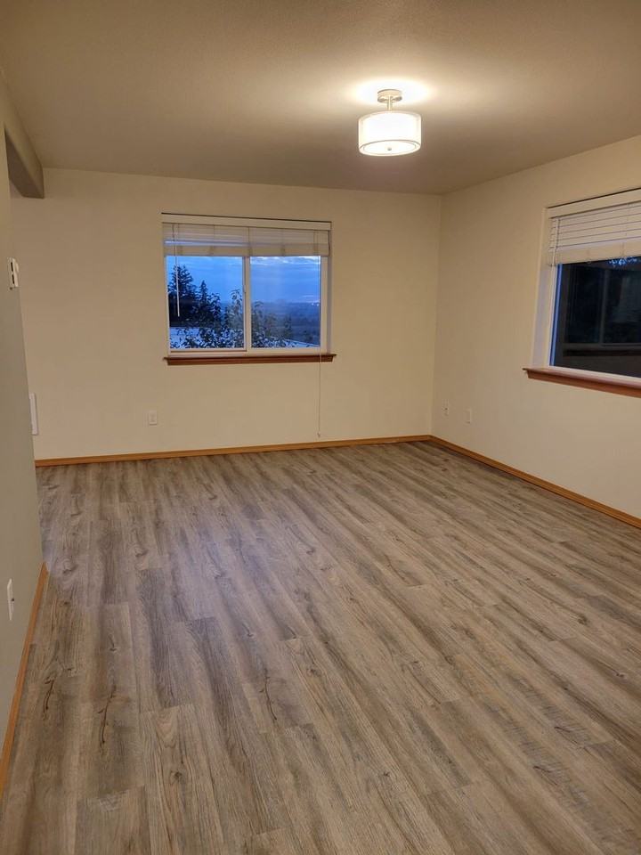 1108 73rd Dr Se - Photo 5 of 36