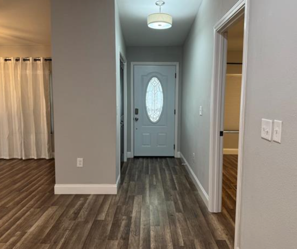 12177 J C Rd - Photo 3 of 18