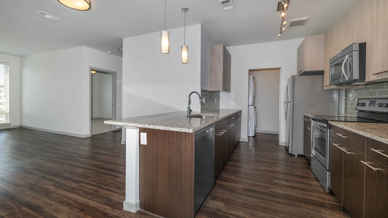 Milehouse - Photo 6 of 50