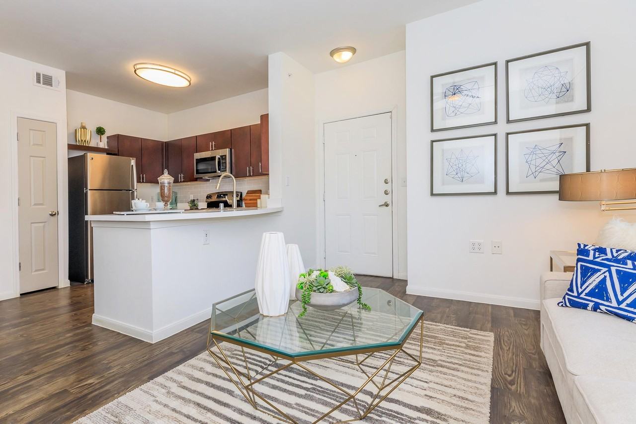 5 Oaks - Photo 3 of 50