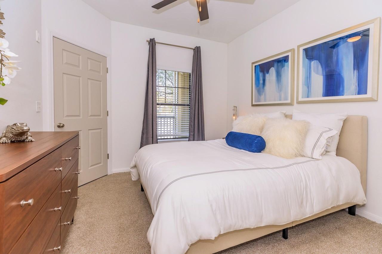 5 Oaks - Photo 5 of 50