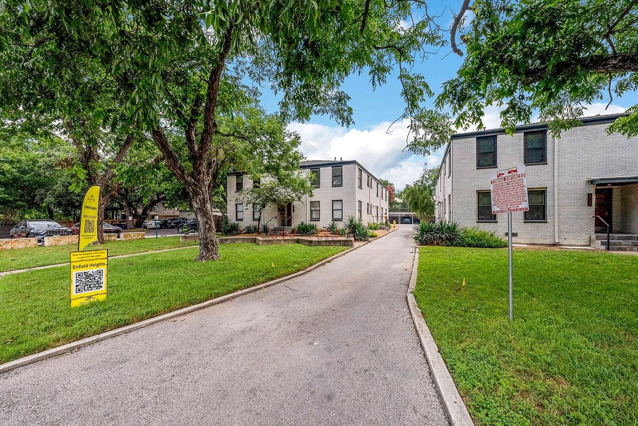 Enfield Heights - Photo 4 of 8