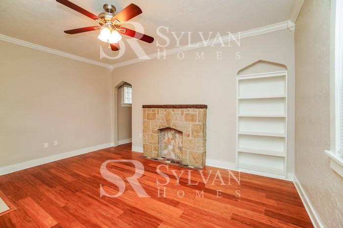 425 Olivet Ave - Photo 2 of 15