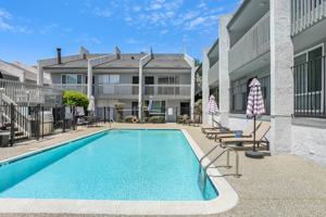 featured image of 1124 Eureka St #31