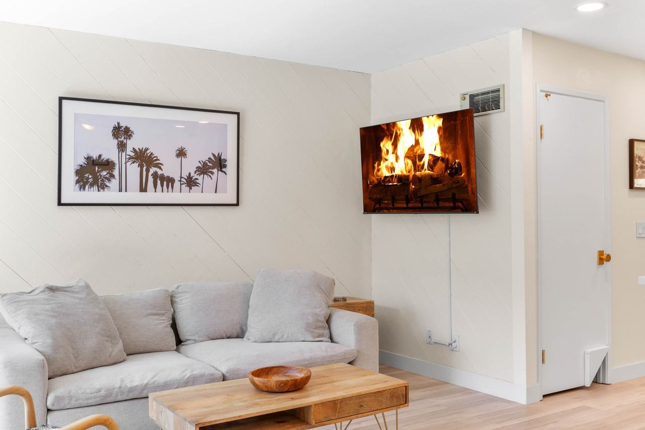 1124 Eureka St #31 - Photo 7 of 17