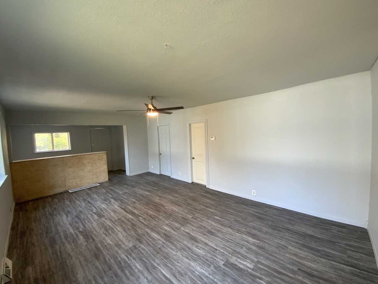 624 N Grant St #NA - Photo 3 of 26