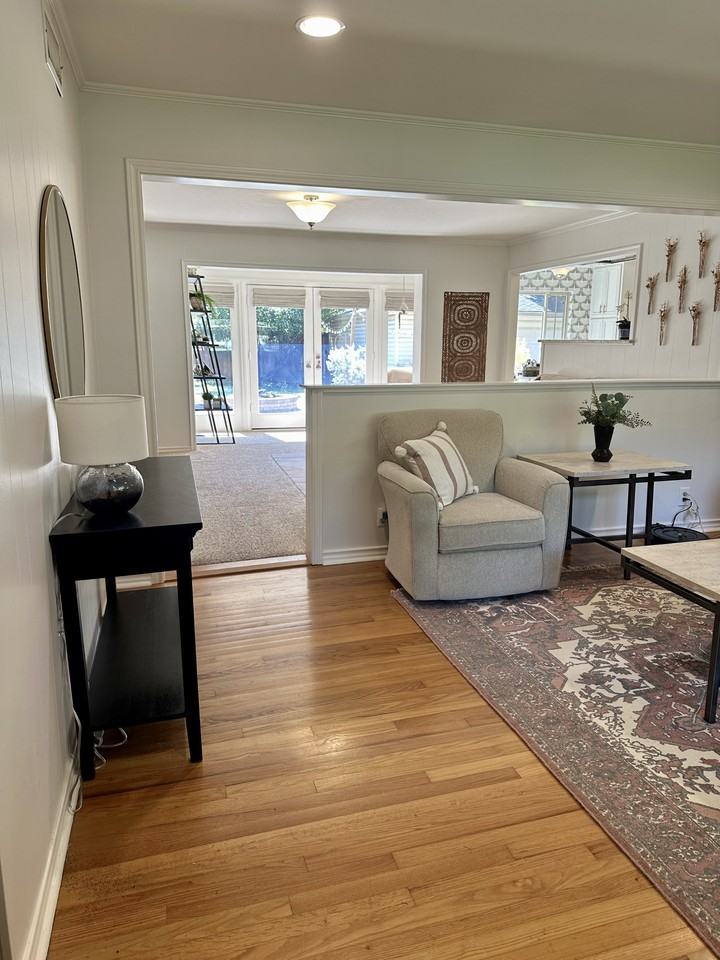 815 Ridgedale Dr #NA - Photo 3 of 22