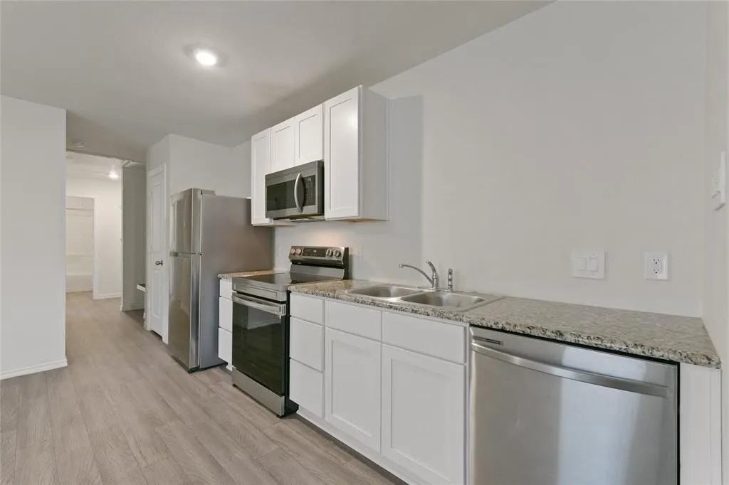 9027 Madera Rd Unit B #NA - Photo 7 of 21