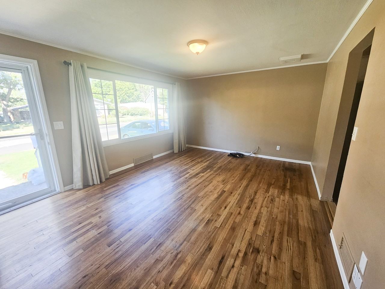 1424 E 39th Ave #NA - Photo 3 of 37