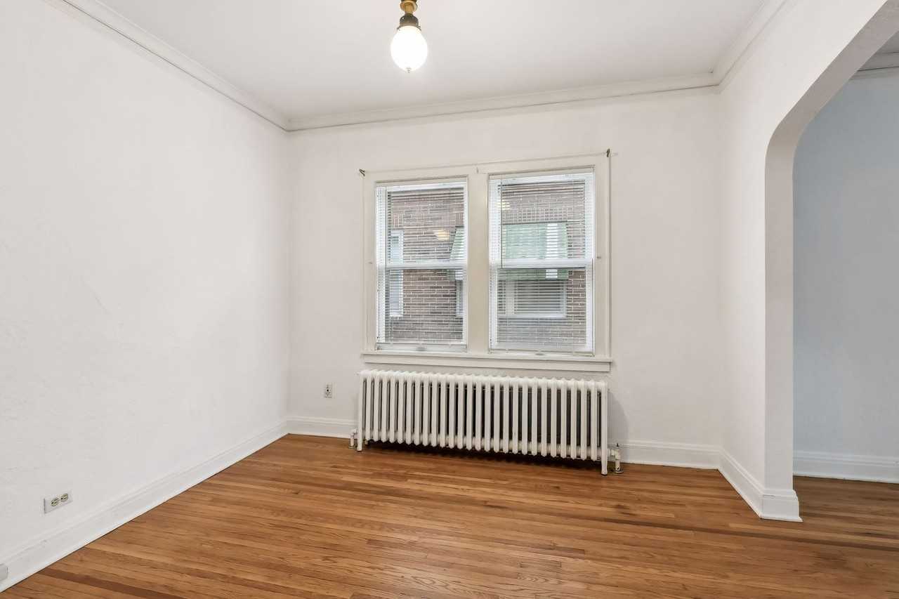 3125 Colfax Ave S - Photo 3 of 20