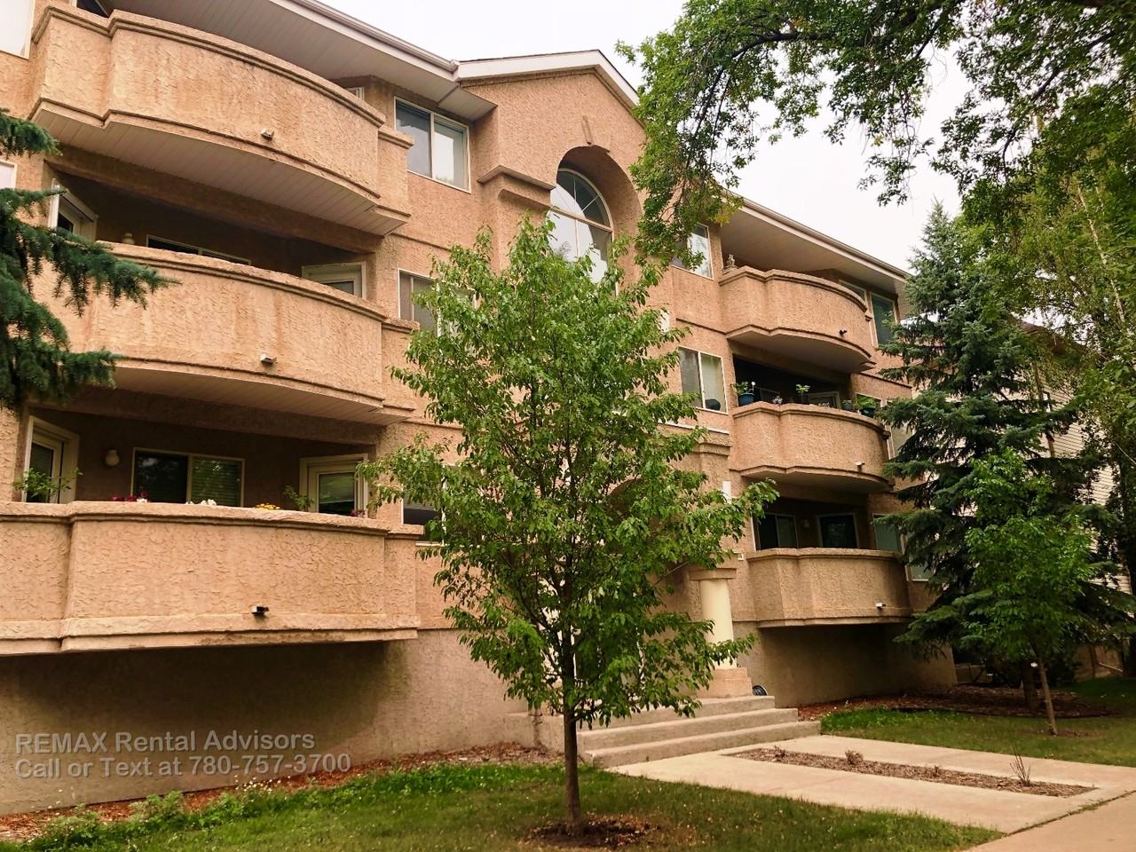 11316 103 Ave Nw - Photo 3 of 11